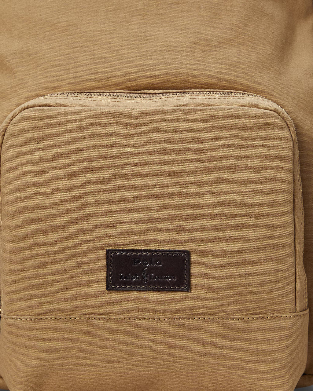 Sac à dos en toile et finition en cuir