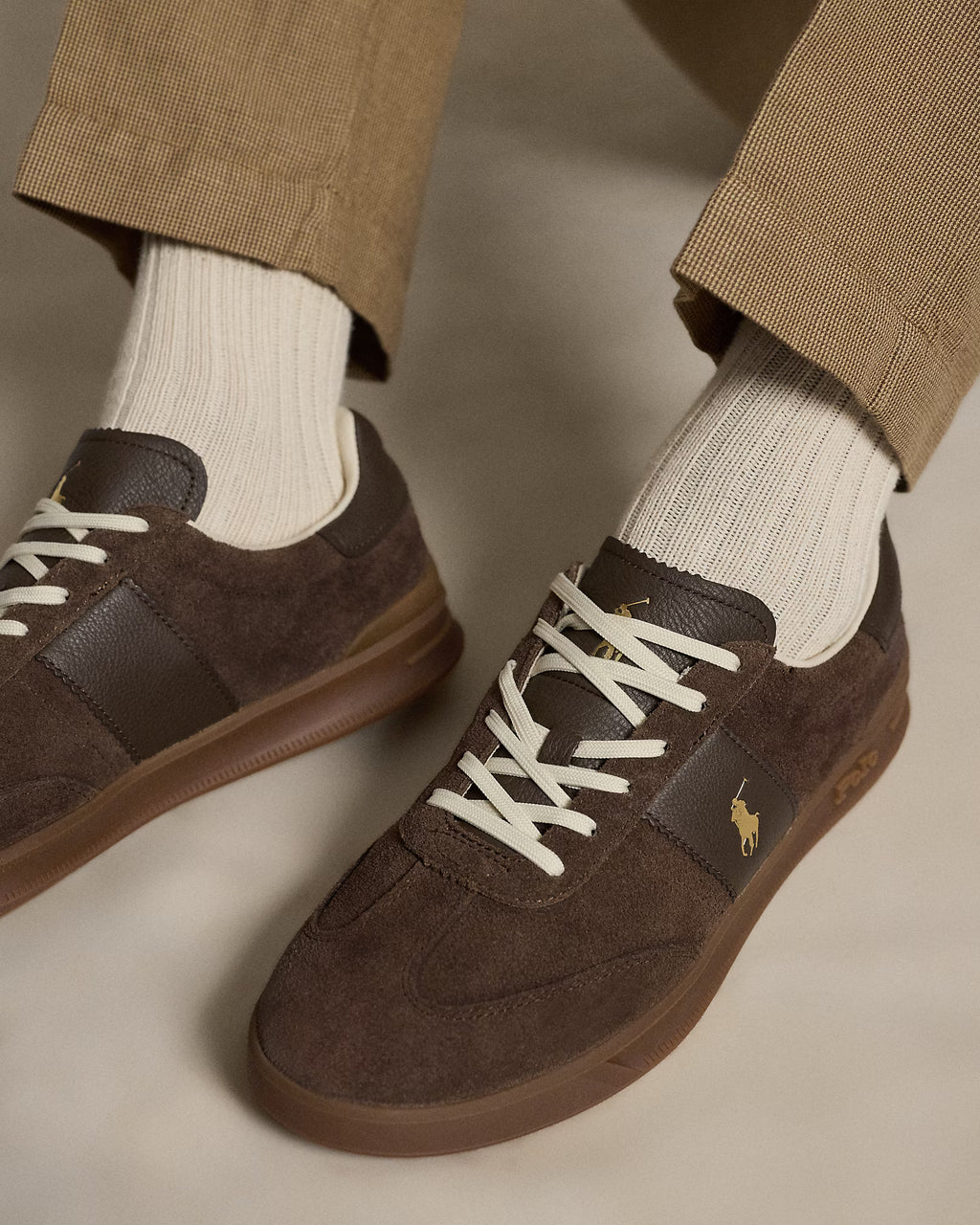 Baskets Heritage Aera en daim