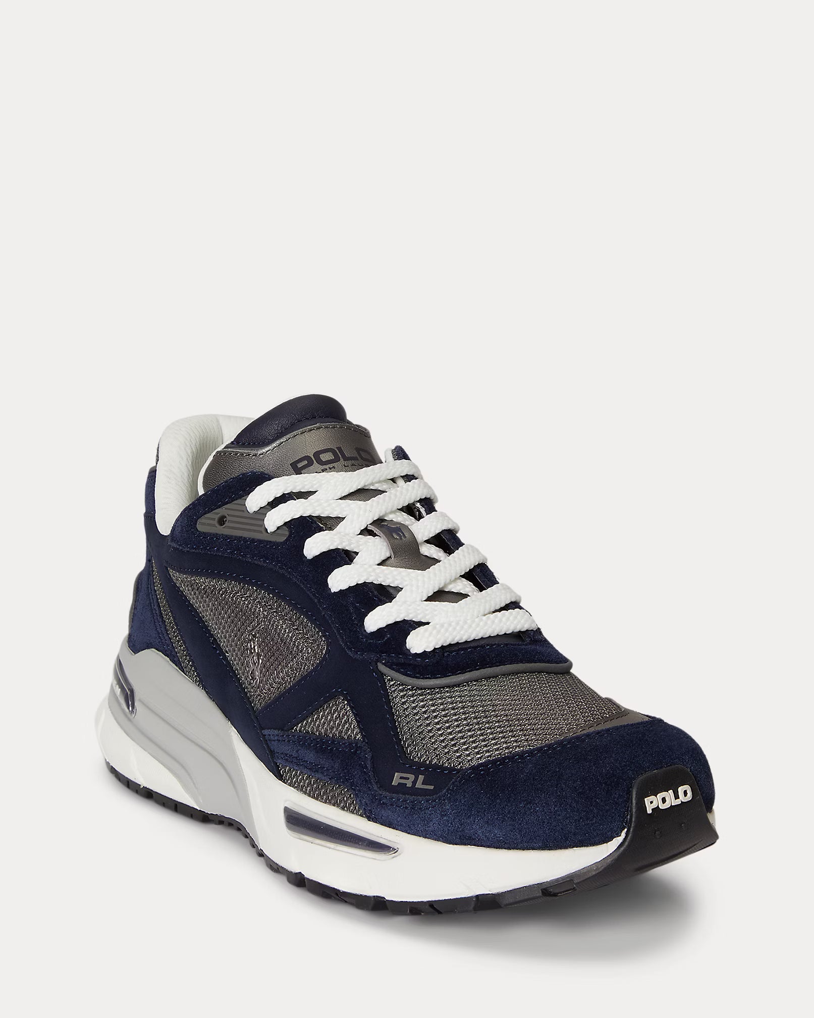 Baskets Trackster 275